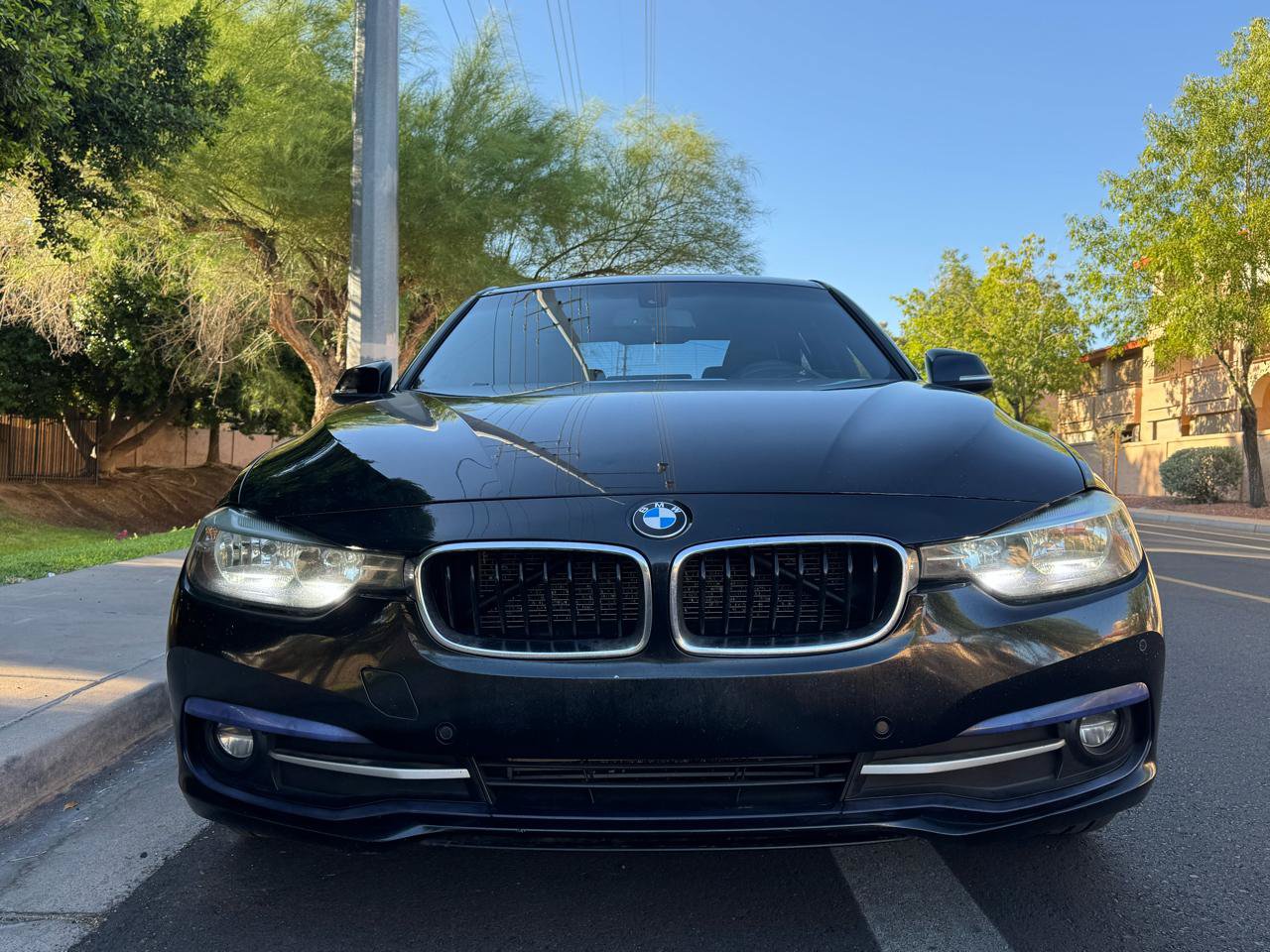 Used 2017 BMW 328d xDrive Sedan AWD/4WD image 9