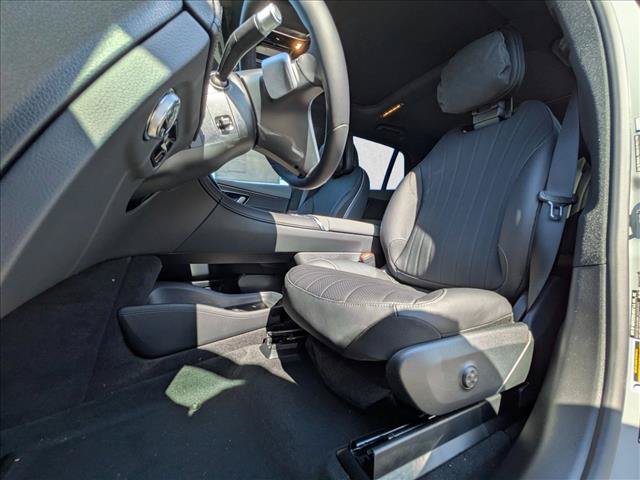 New 2026 Mercedes-Benz EQS 400 4MATIC SUV image 4
