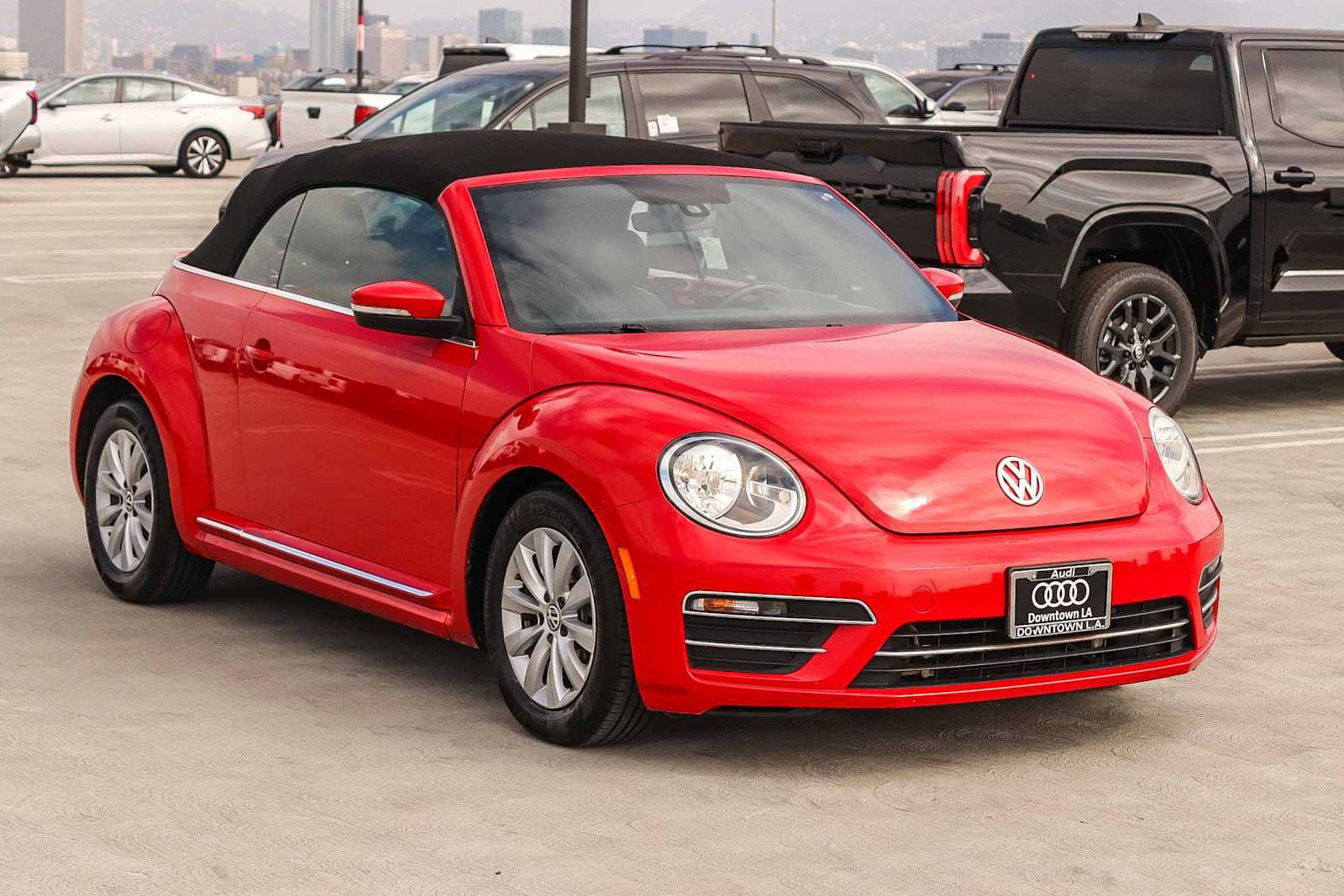 Used 2017 Volkswagen Beetle 1.8T S FWD image 3