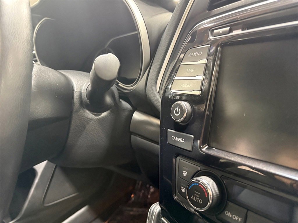Used 2023 Nissan Maxima SL image 39