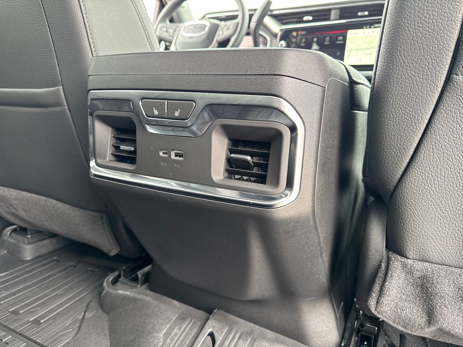 New 2026 GMC Sierra 2500 Denali w/ Denali Reserve Package AWD/4WD image 20