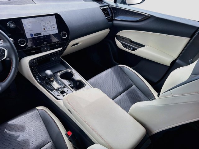 Used 2024 Lexus NX 250 FWD w/ Cold Area Package image 19