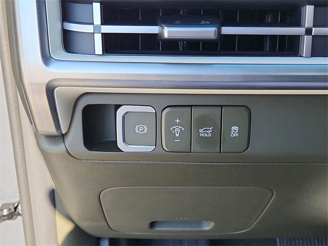 Used 2025 Hyundai Santa Fe Calligraphy image 24