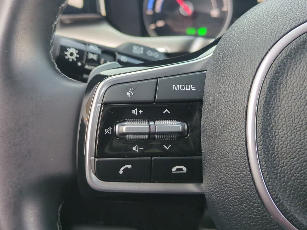 Used 2023 Kia Sorento EX AWD/4WD image 24
