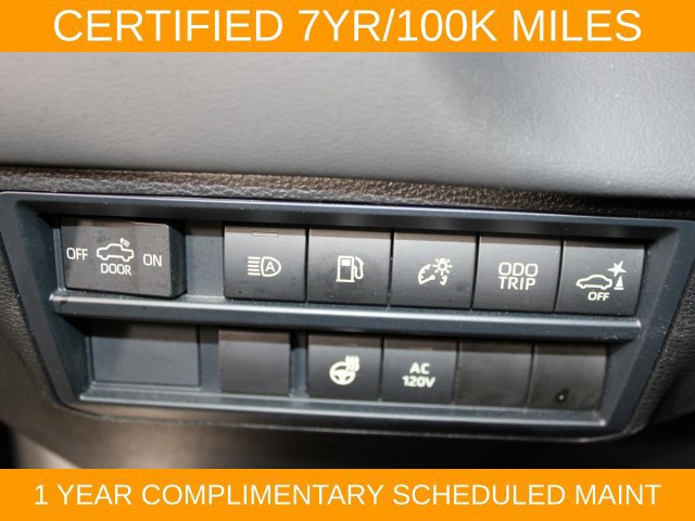 Used 2025 Toyota Tundra Platinum AWD/4WD image 19