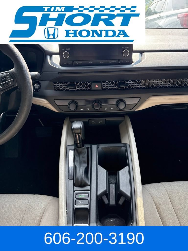 Used 2025 Honda Accord LX image 12