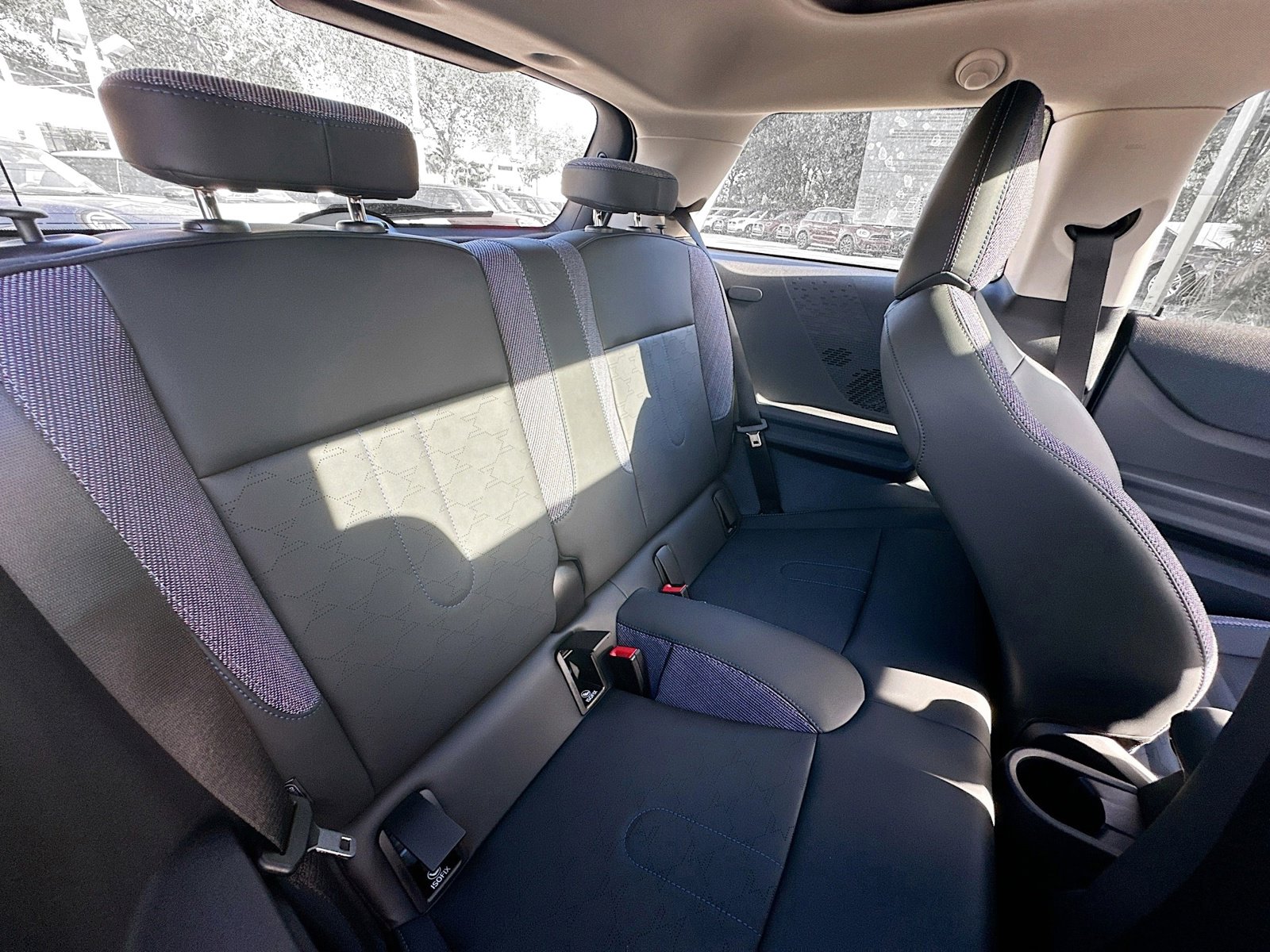 New 2025 MINI Cooper 2-Door Hardtop image 26