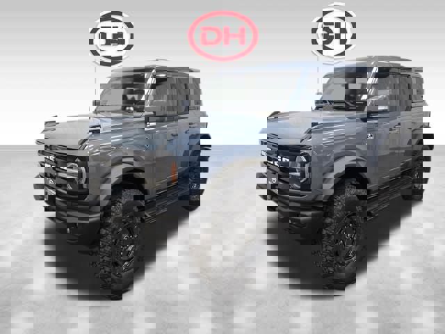 New 2025 Ford Bronco Outer Banks w/ Sasquatch Package image 17