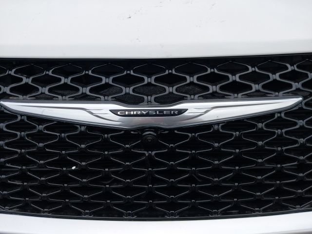 New 2026 Chrysler Pacifica Pinnacle image 5