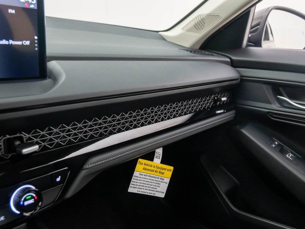 Used 2025 Honda Accord EX-L image 27