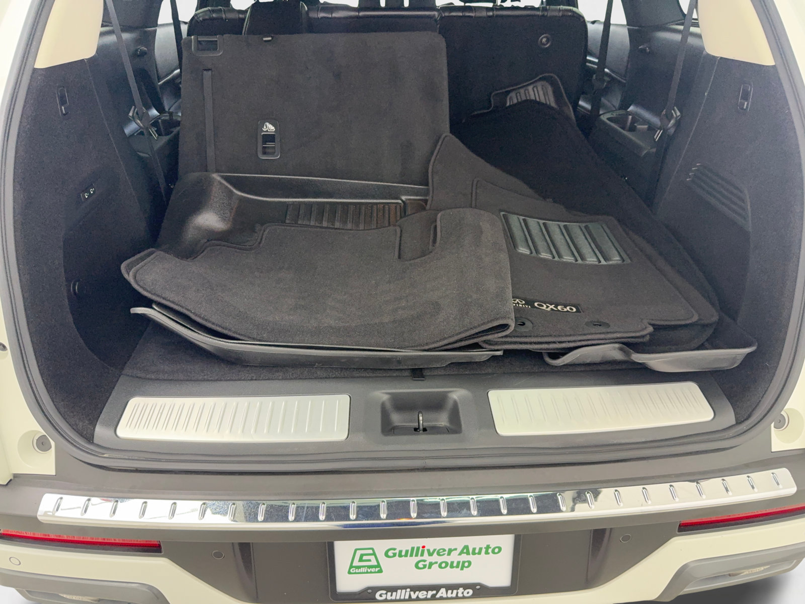 Used 2023 INFINITI QX60 Sensory w/ Vision Package FWD image 58