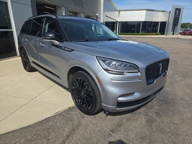Certified 2023 Lincoln Aviator Reserve w/ Jet Package AWD/4WD image 16