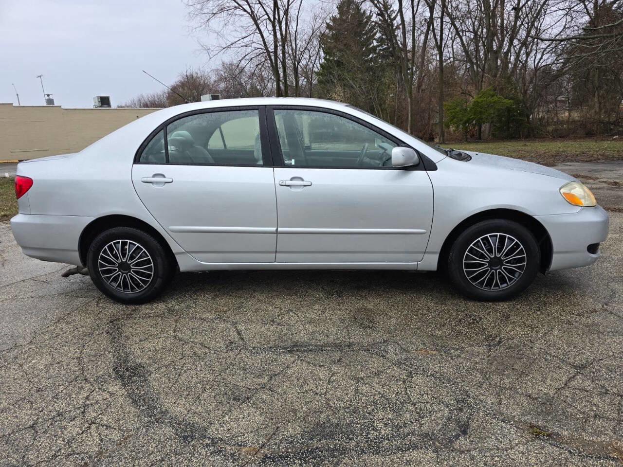 Used 2007 Toyota Corolla LE image 5