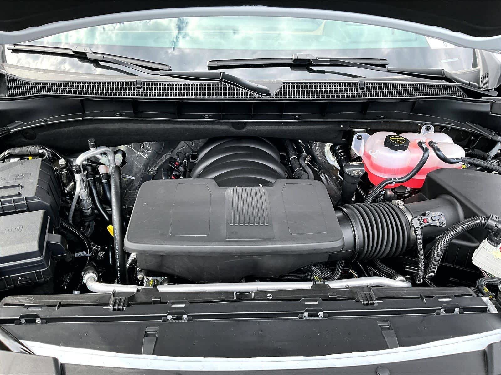 New 2026 Chevrolet Tahoe High Country AWD/4WD image 16