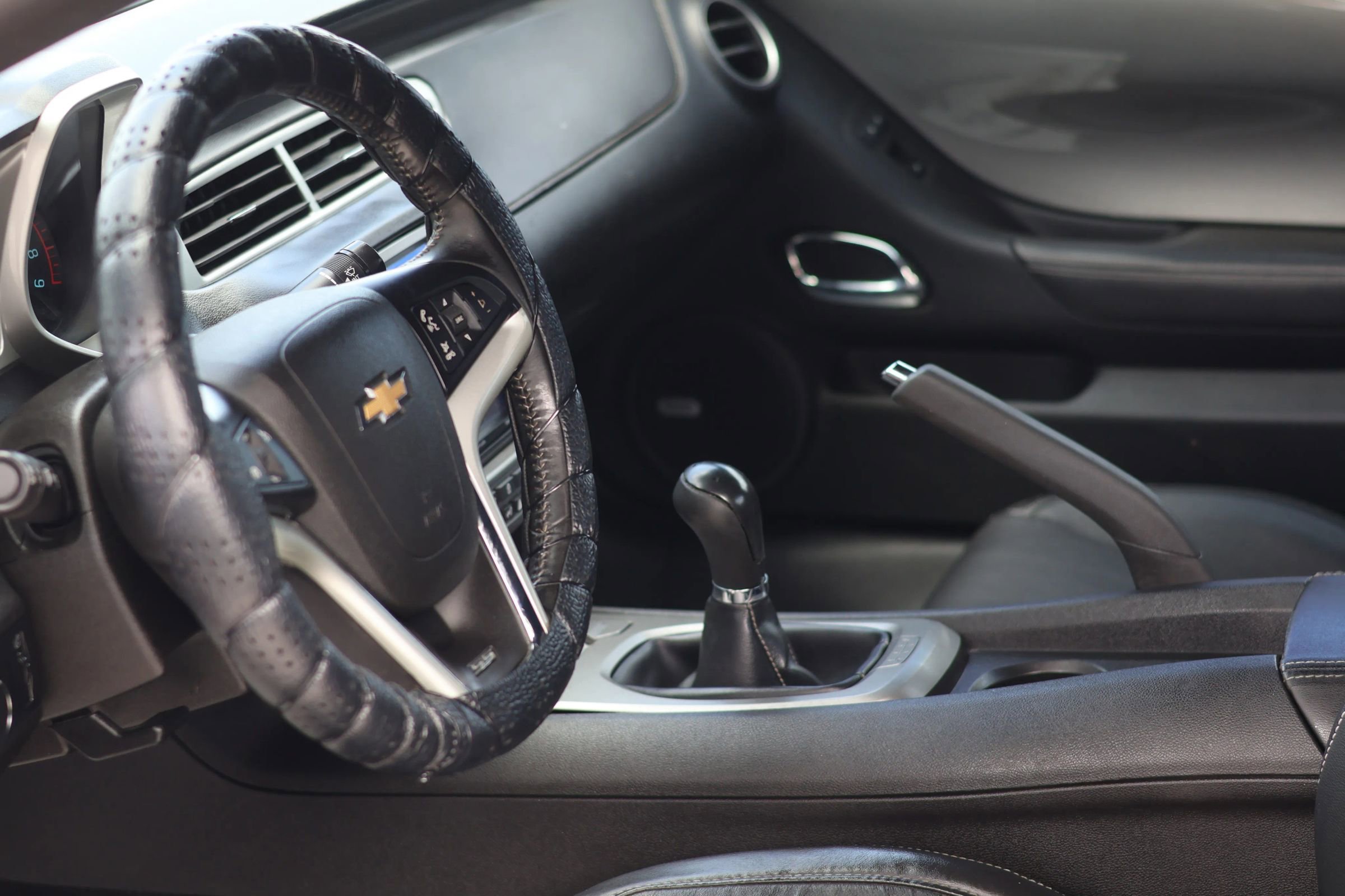 Used 2013 Chevrolet Camaro SS w/ RS Package image 17