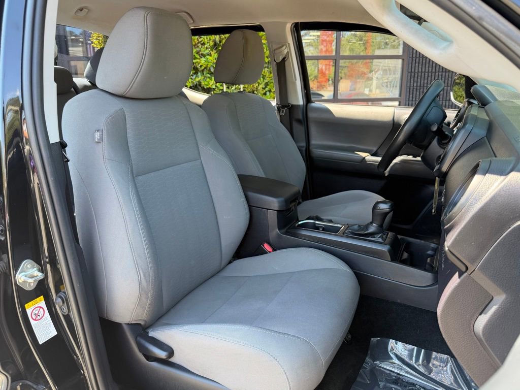 Used 2018 Toyota Tacoma SR RWD image 32
