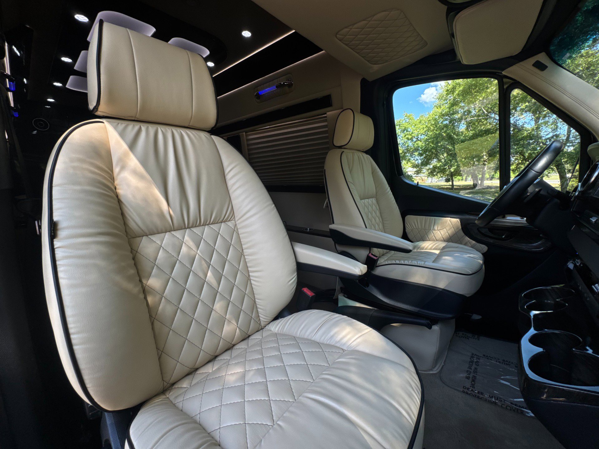 Used 2019 Mercedes-Benz Sprinter 170 image 22