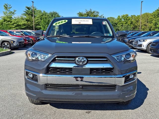 Certified 2024 Toyota 4Runner Limited AWD/4WD image 2