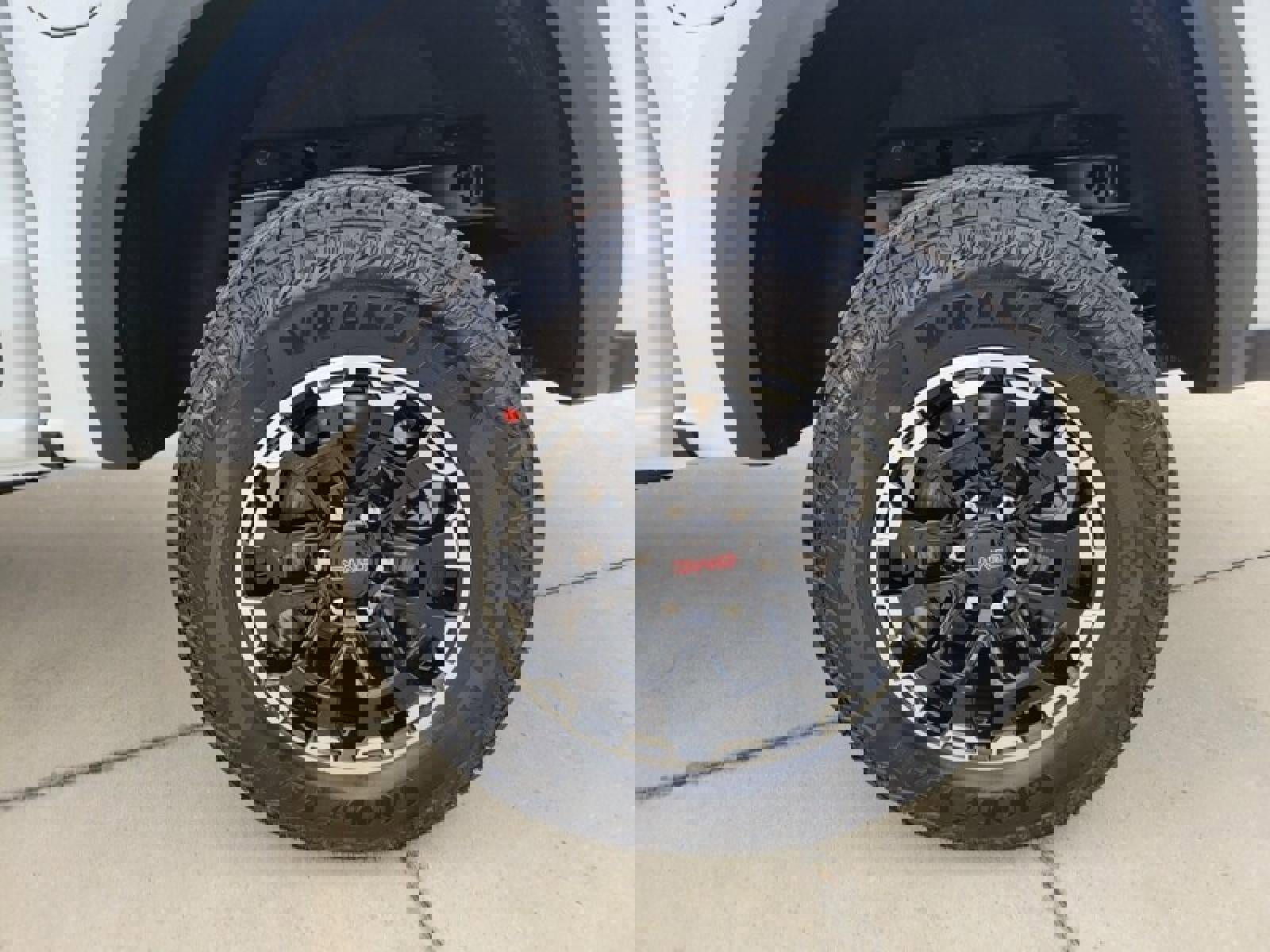 New 2026 GMC Canyon AT4 image 7