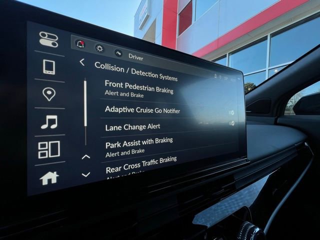 Used 2024 Honda Prologue Touring image 17