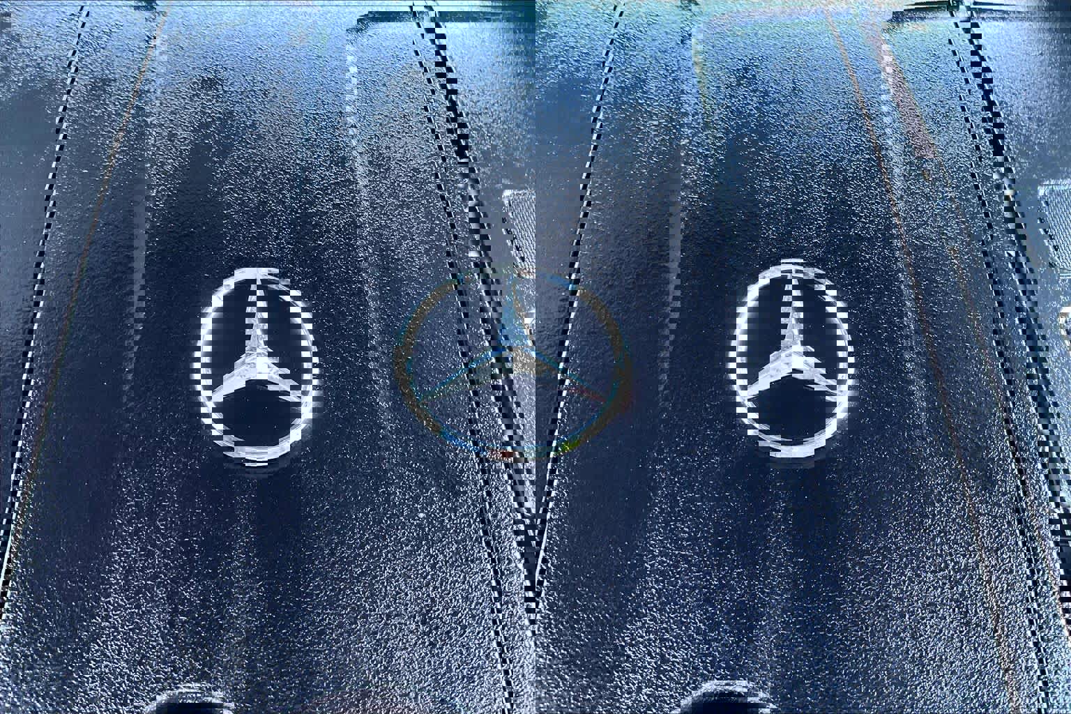 Used 2024 Mercedes-Benz GLC 300 image 32