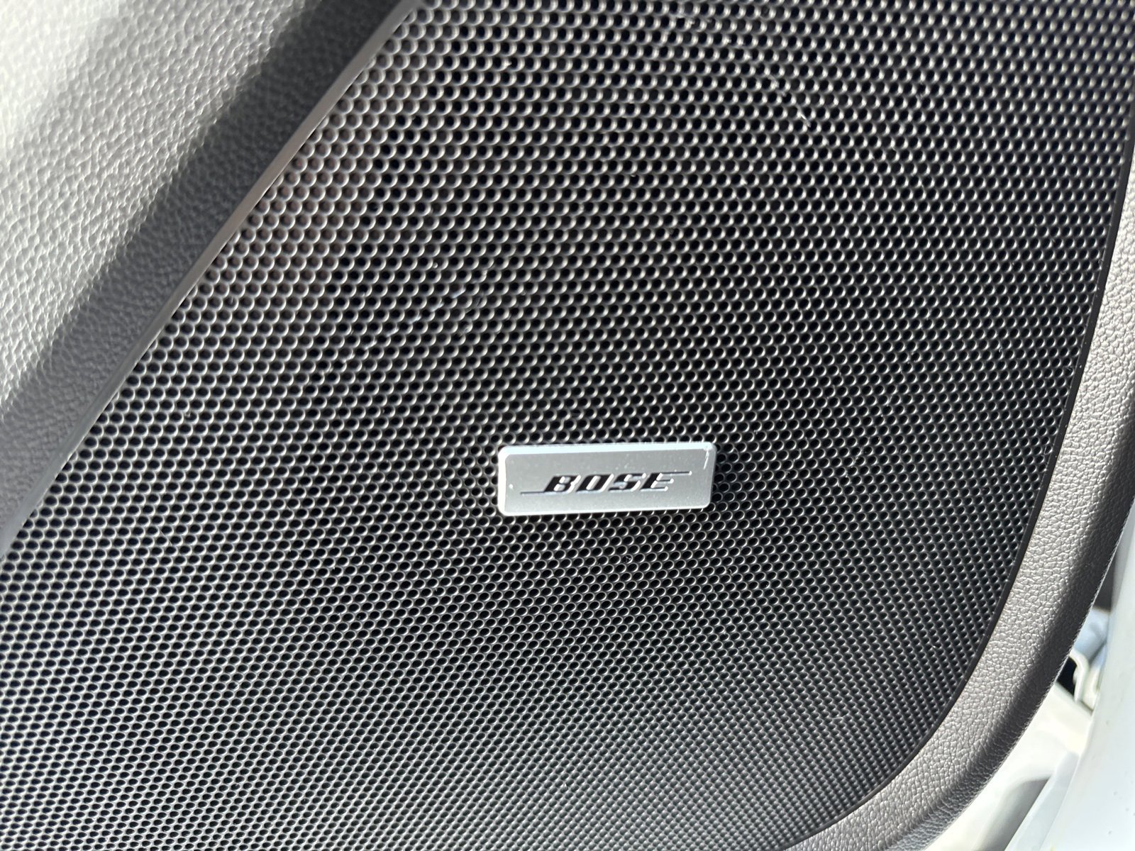 Used 2022 Chevrolet Traverse Premier image 43