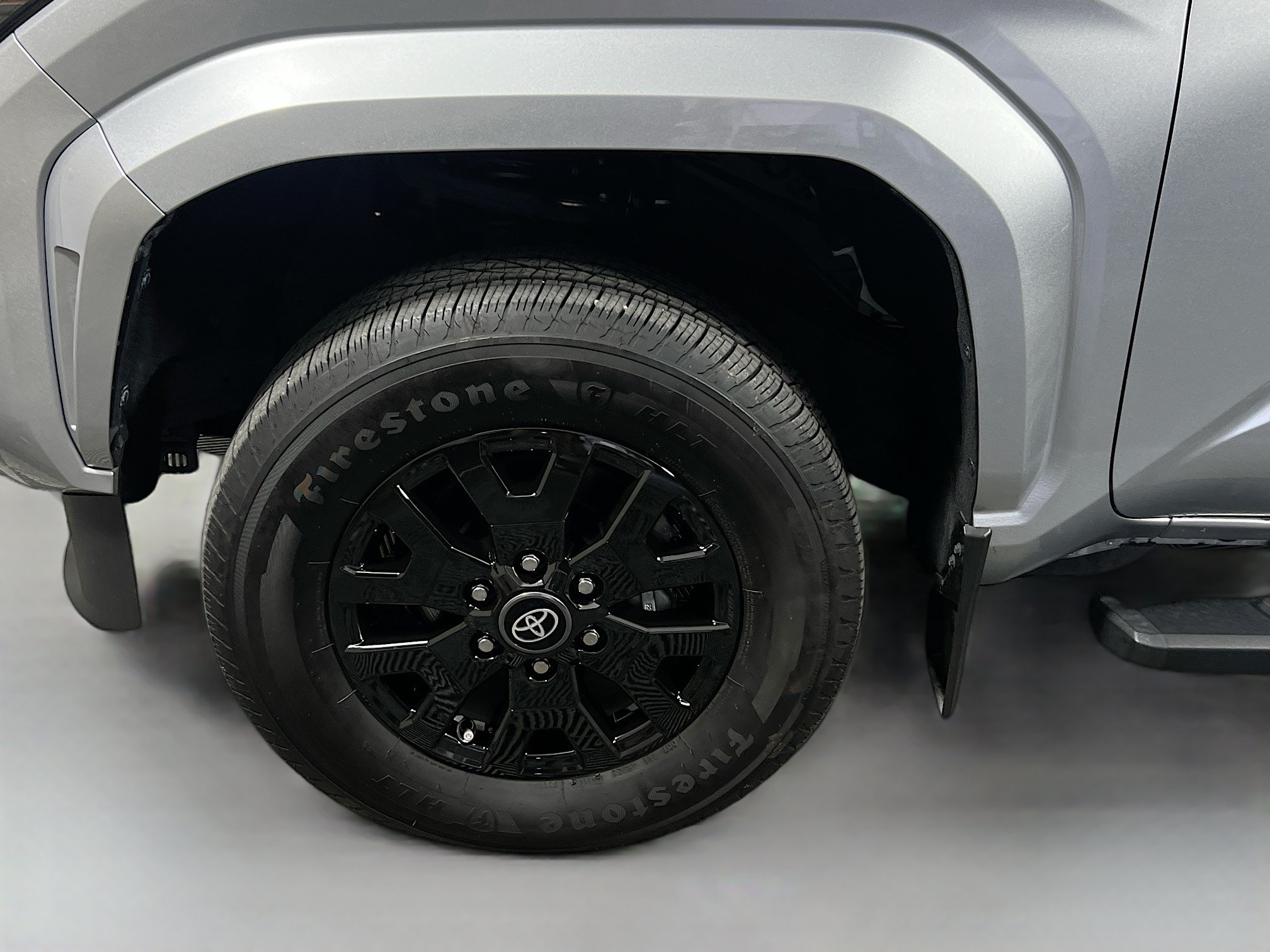 Used 2024 Toyota Tacoma SR5 RWD image 13