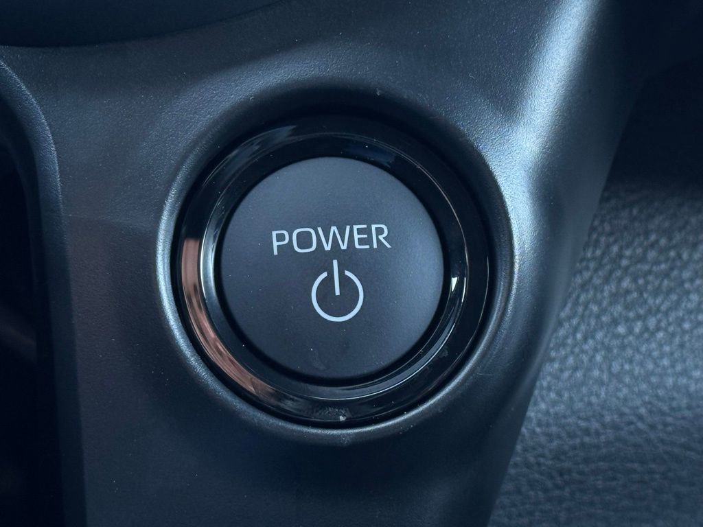 Used 2026 Toyota Sienna Platinum image 28