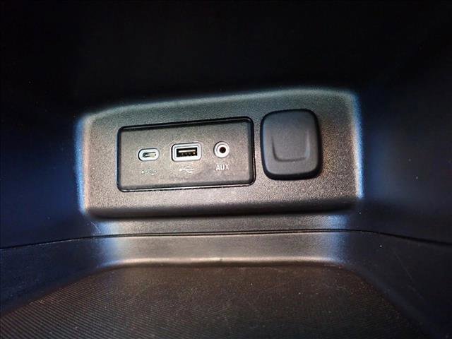 Used 2024 Chevrolet Equinox LT image 18