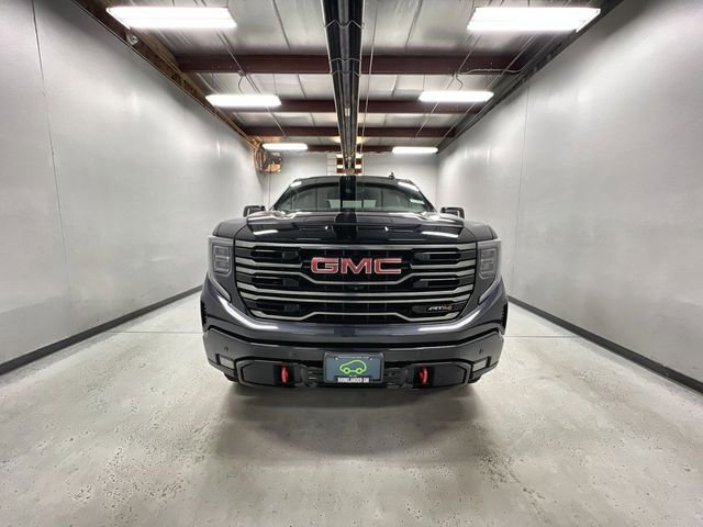 Certified 2025 GMC Sierra 1500 AT4 w/ AT4 Premium Package AWD/4WD image 3