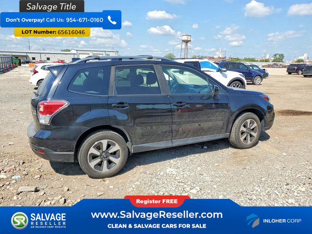 Used 2017 Subaru Forester 2.5i Premium w/ All-Weather Package AWD/4WD image 4