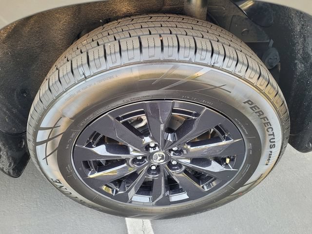 Used 2025 MAZDA CX-50 AWD 2.5 Hybrid w/ Premium Pkg image 26