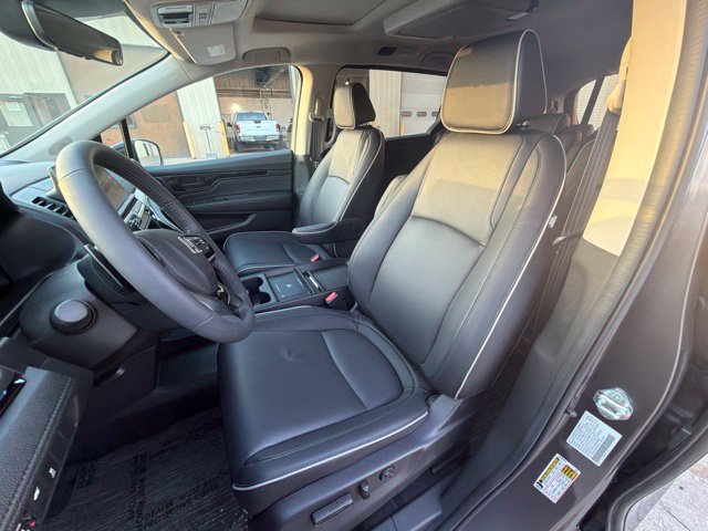 Certified 2026 Honda Odyssey Touring image 23