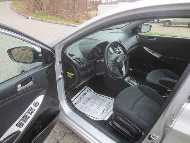 Used 2017 Hyundai Accent SE FWD image 7