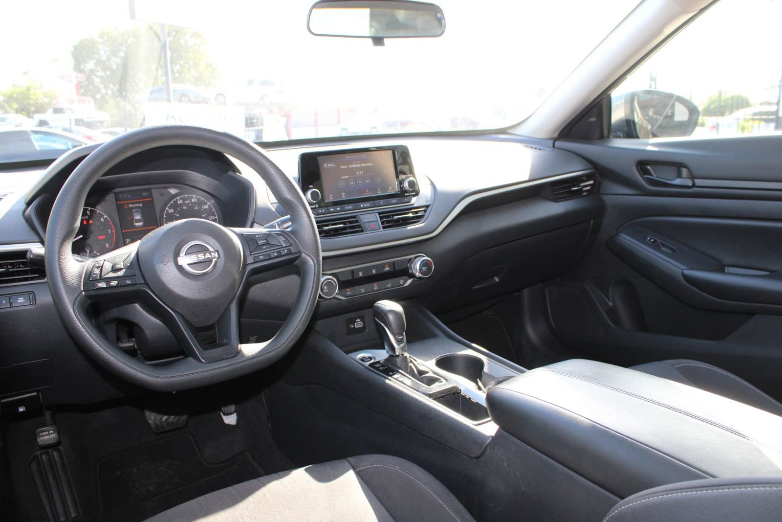 Used 2023 Nissan Altima 2.5 S FWD image 17