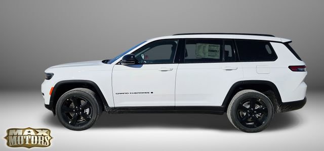 New 2025 Jeep Grand Cherokee L Altitude image 4