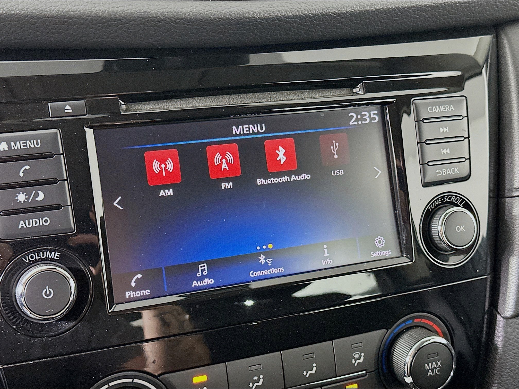 Used 2019 Nissan Rogue S FWD image 21