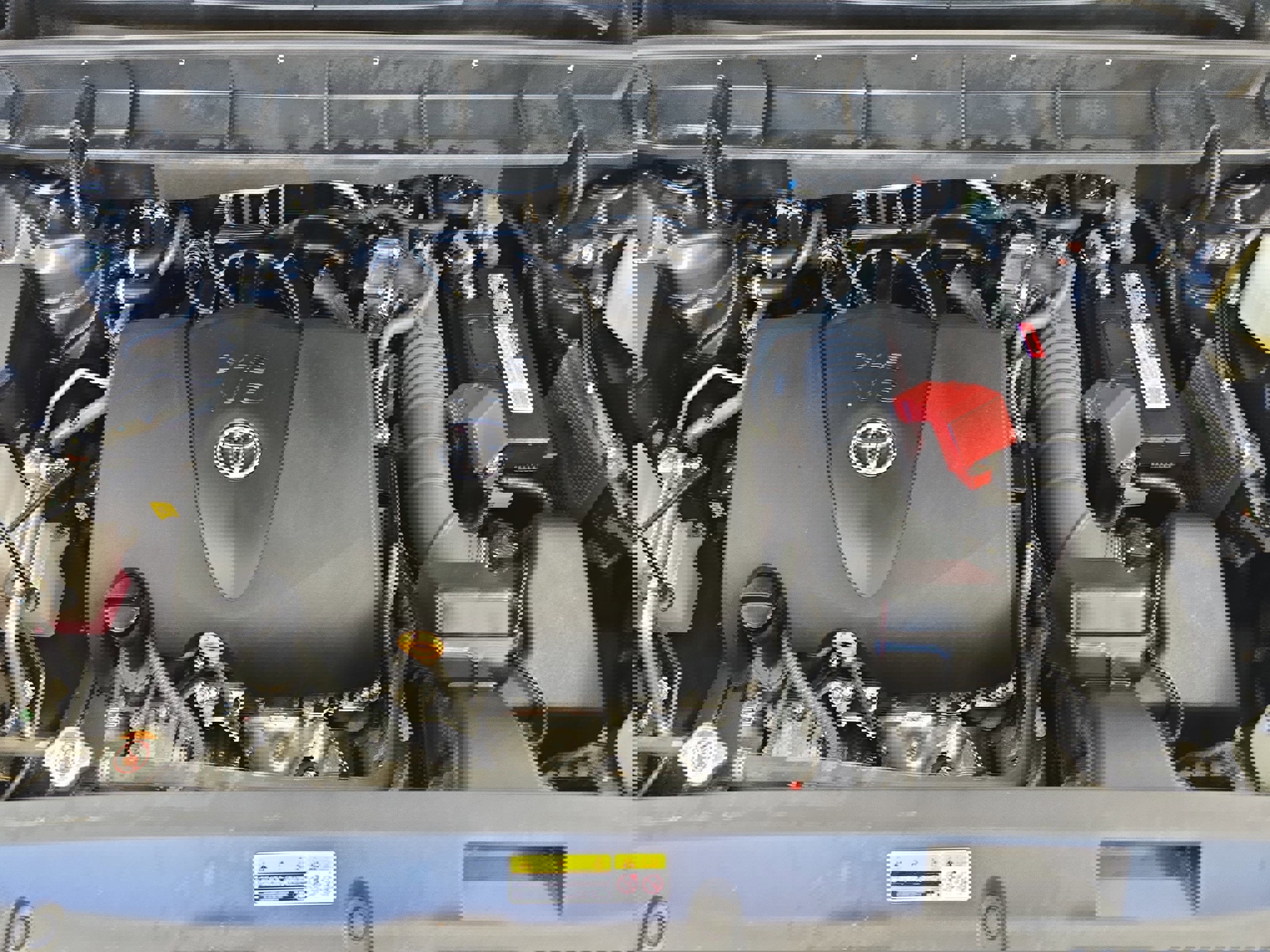 Used 2022 Toyota Highlander XLE image 32