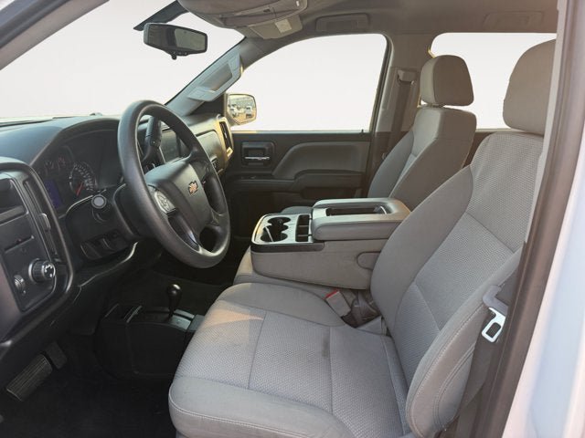 Used 2018 Chevrolet Silverado 1500 Custom w/ Custom Value Package AWD/4WD image 9