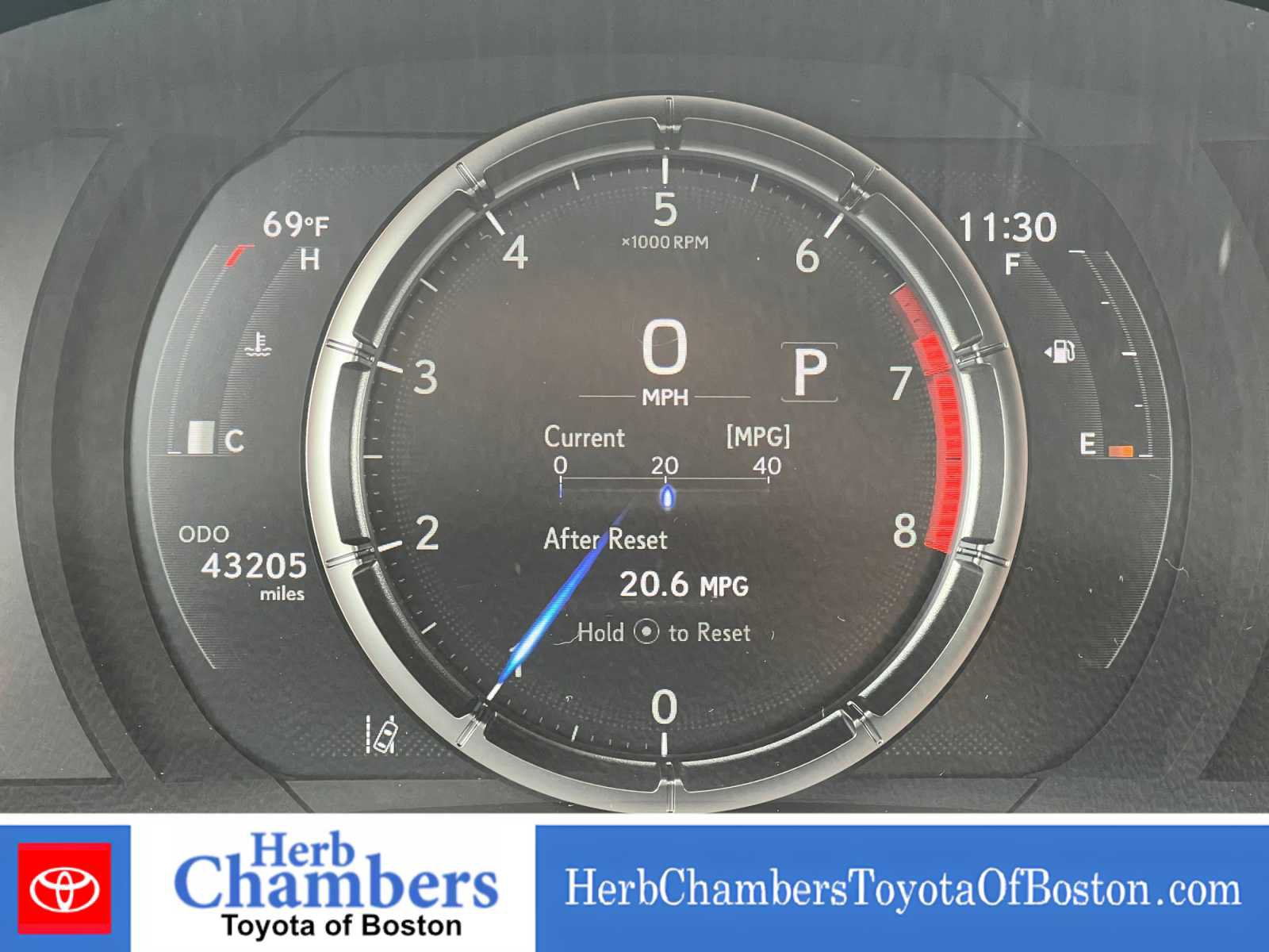 Used 2023 Lexus IS 350 F Sport AWD/4WD image 5