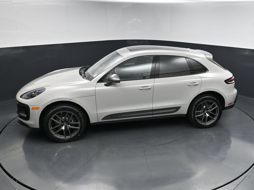 New 2026 Porsche Macan Turbo AWD/4WD image 15