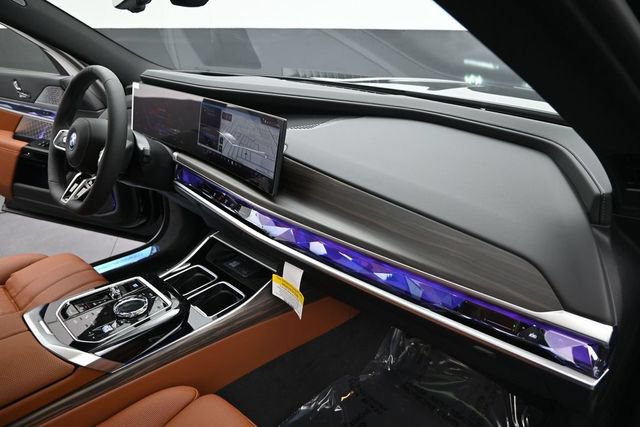 New 2026 BMW i7 xDrive60 w/ Executive Package AWD/4WD image 27
