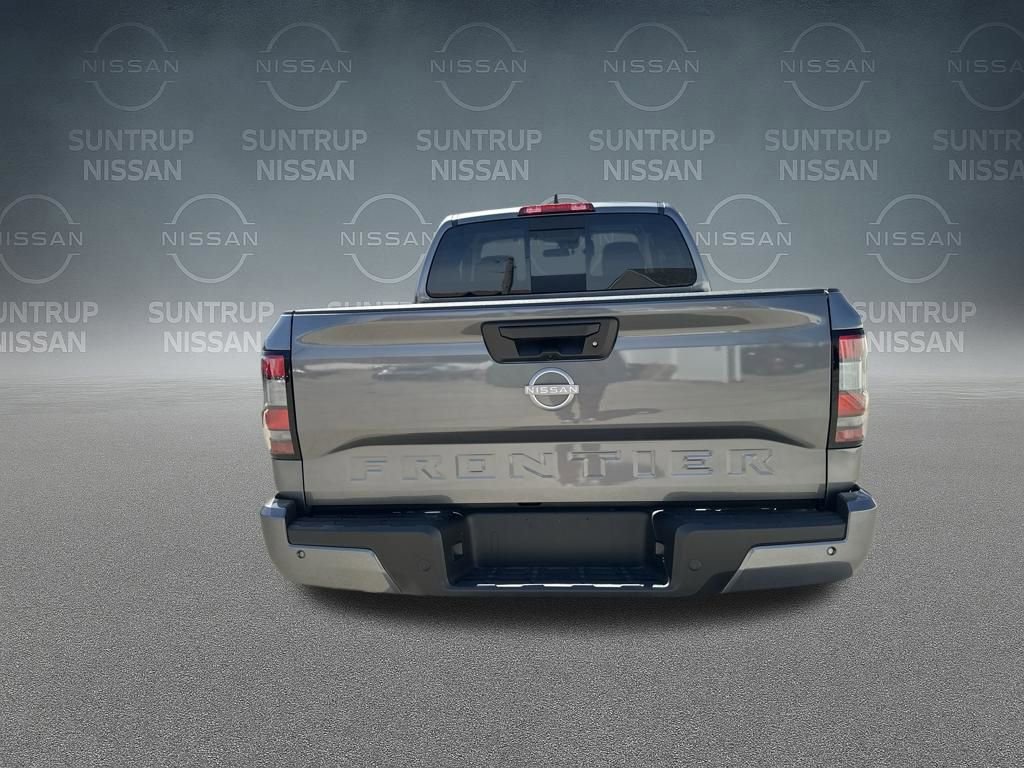 Used 2025 Nissan Frontier SV image 36