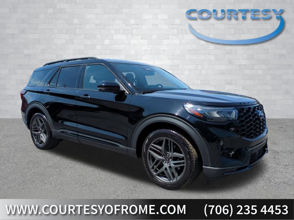 Used 2026 Ford Explorer ST-Line w/ ST-Line Street Pack RWD image 1