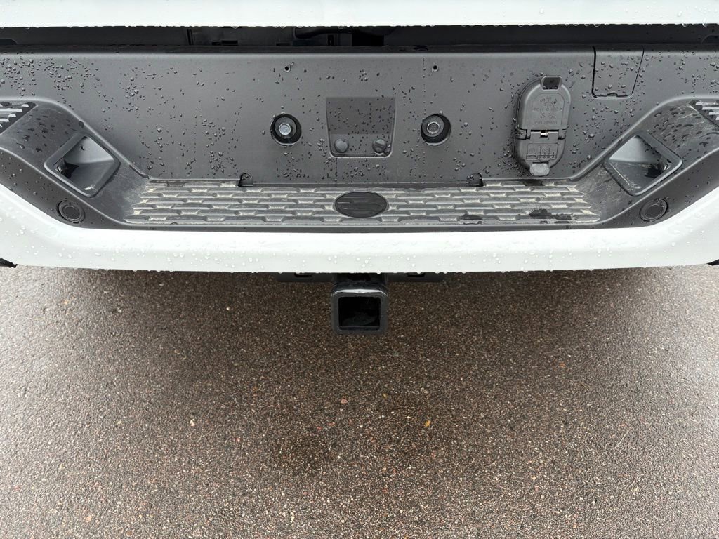 New 2026 RAM 1500 Lone Star w/ Night Edition image 6