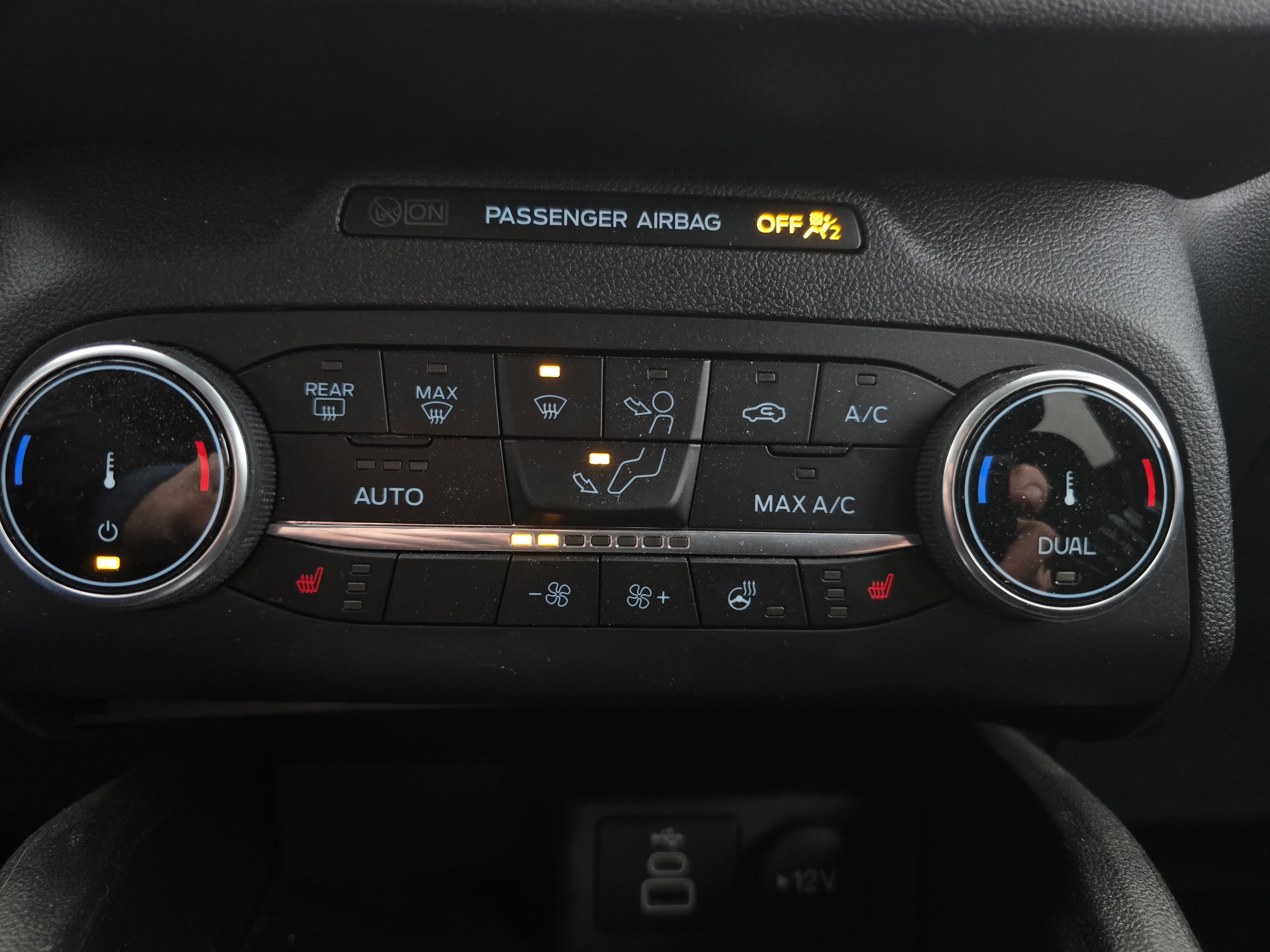 Used 2024 Ford Escape Active image 19