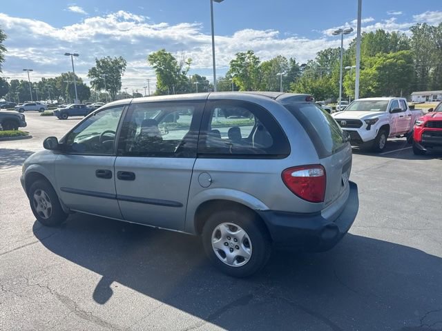 Used 2003 Dodge Caravan SE image 2