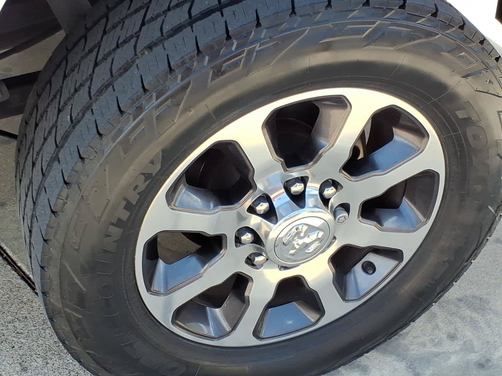 Used 2020 RAM 2500 Limited AWD/4WD image 25