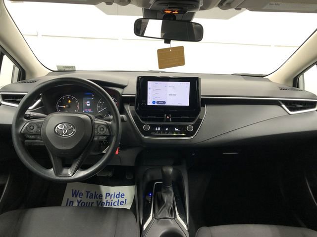 Used 2023 Toyota Corolla LE image 14
