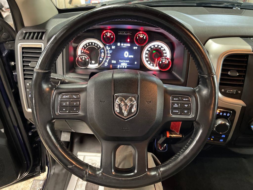 Used 2017 RAM 1500 Classic SLT w/ Luxury Group AWD/4WD image 20